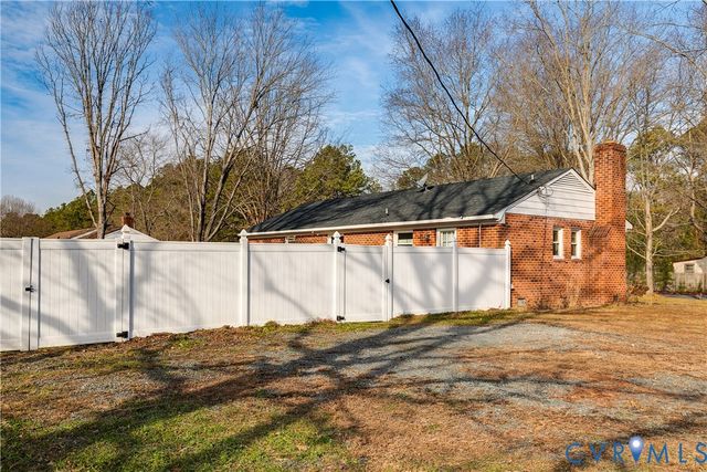 2671 Barnesway Ln, Henrico, VA 23231