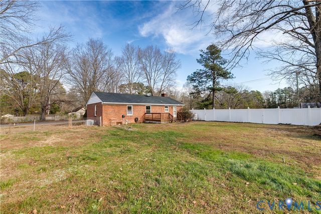 2671 Barnesway Ln, Henrico, VA 23231