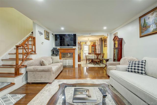 109-18 177th Street, Jamaica, NY 11433