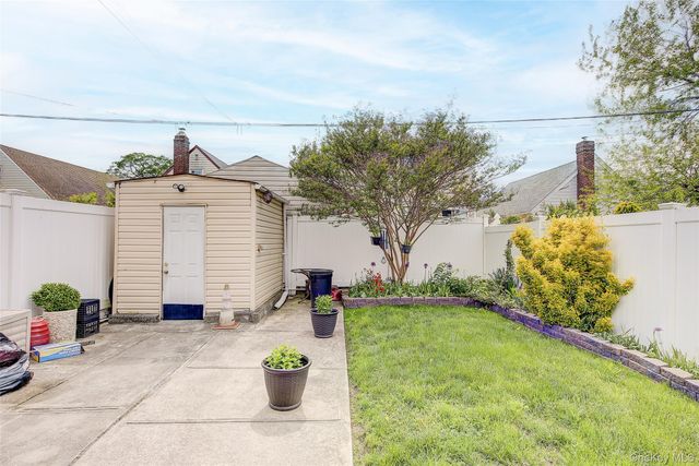 109-18 177th Street, Jamaica, NY 11433