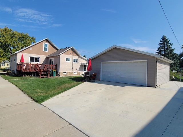 388 PORTAGE STREET, Fond Du Lac, WI 54935
