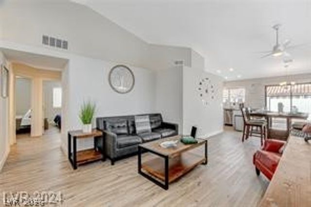 1472 Recital Way, Las Vegas, NV 89119