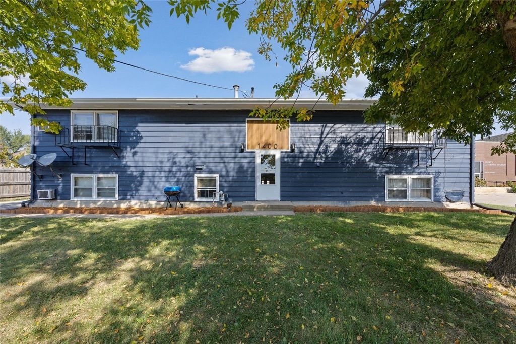 1400 7th Avenue SW, Cedar Rapids, IA 52404