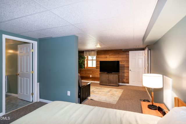 4664 White Oak Lane, Hillsborough, NC 27278