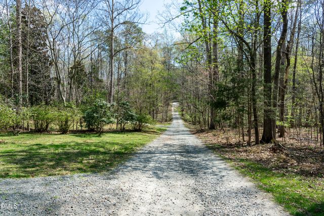 4664 White Oak Lane, Hillsborough, NC 27278