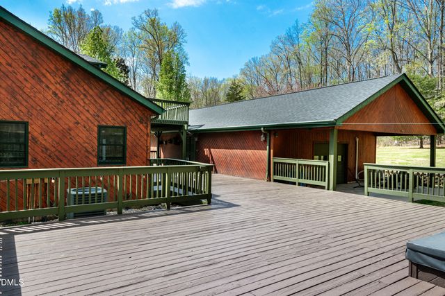 4664 White Oak Lane, Hillsborough, NC 27278