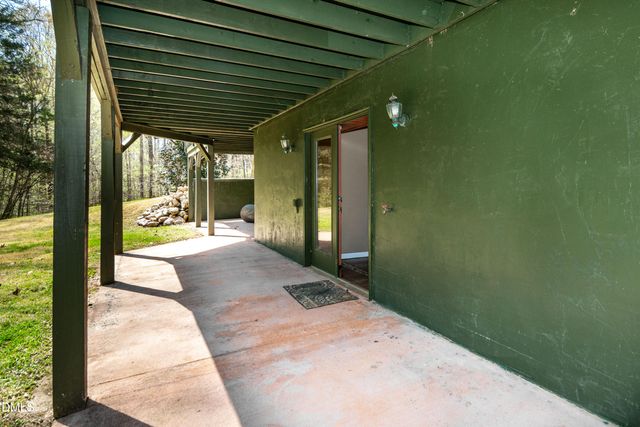 4664 White Oak Lane, Hillsborough, NC 27278