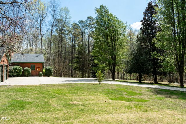 4664 White Oak Lane, Hillsborough, NC 27278