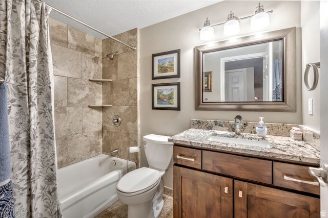 1143 W HOLLOW VIEW WAY, West Jordan, UT 84084