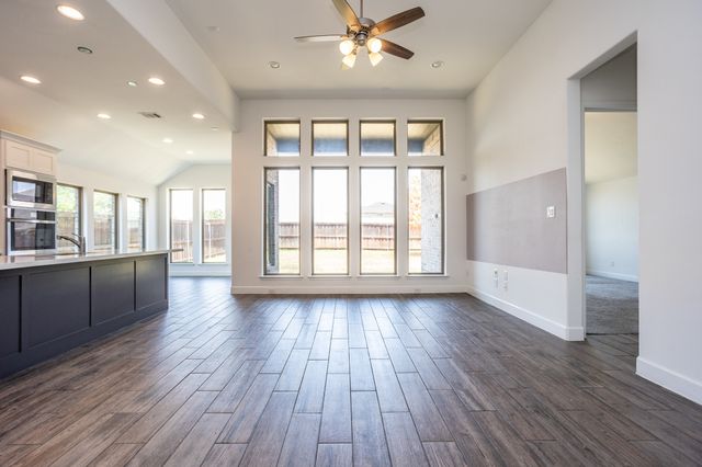 340 Moonvine Drive, Little Elm, TX 75068