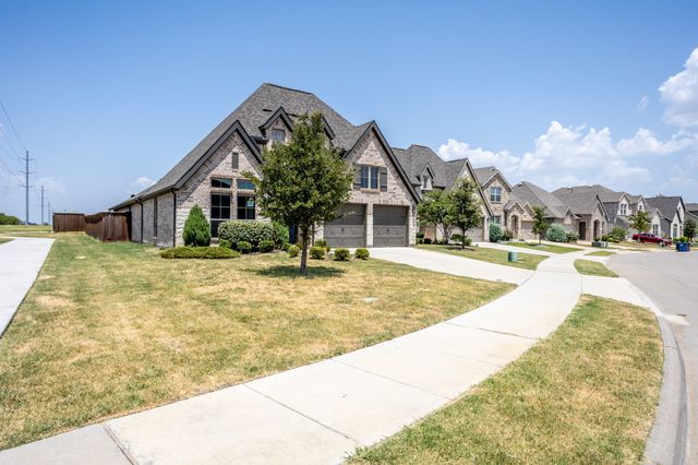 340 Moonvine Drive, Little Elm, TX 75068