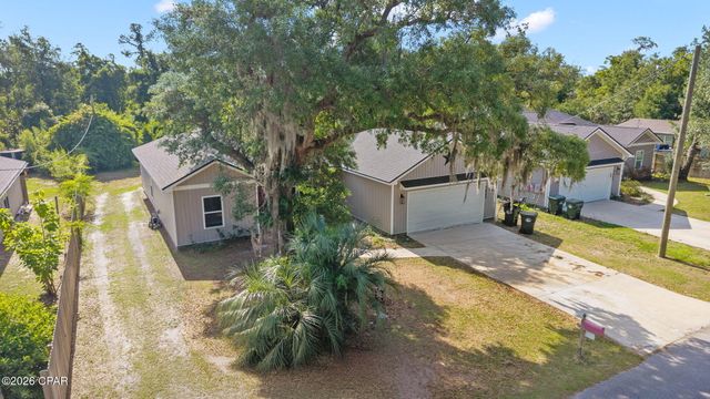 1607 Montana Avenue, Lynn Haven, FL 32444