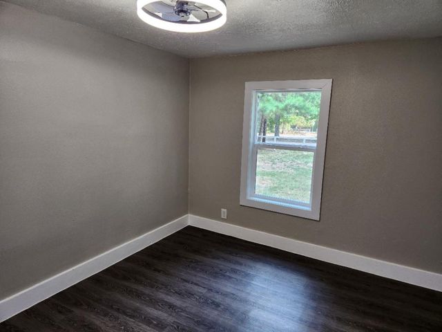 728 Hudson Road, Conroe, TX 77304