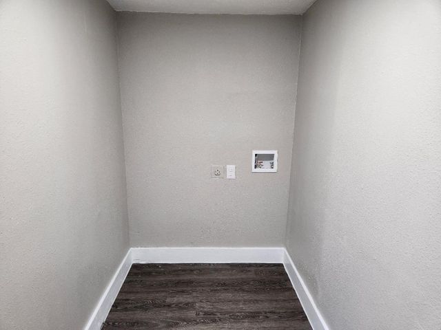 728 Hudson Road, Conroe, TX 77304