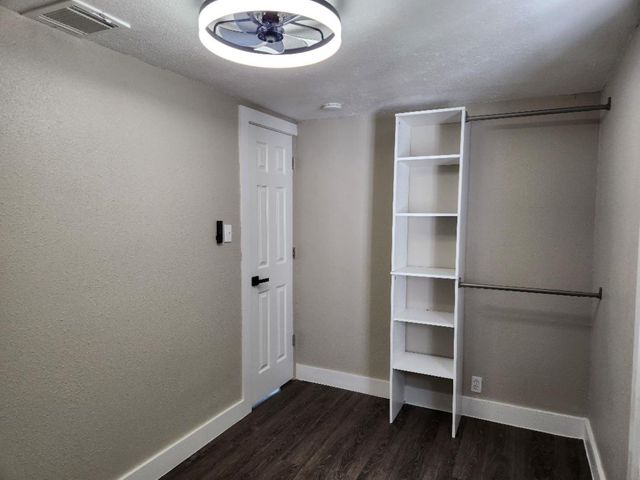 728 Hudson Road, Conroe, TX 77304