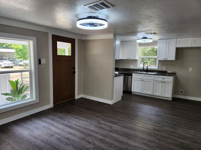 728 Hudson Road, Conroe, TX 77304