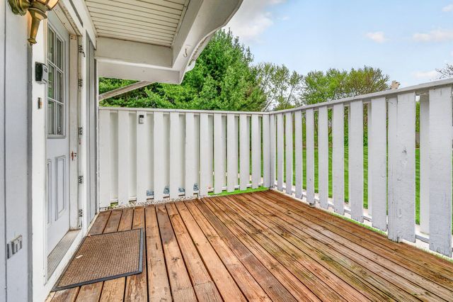 3401 Big Bend Bend A, Kalamazoo, MI 49048