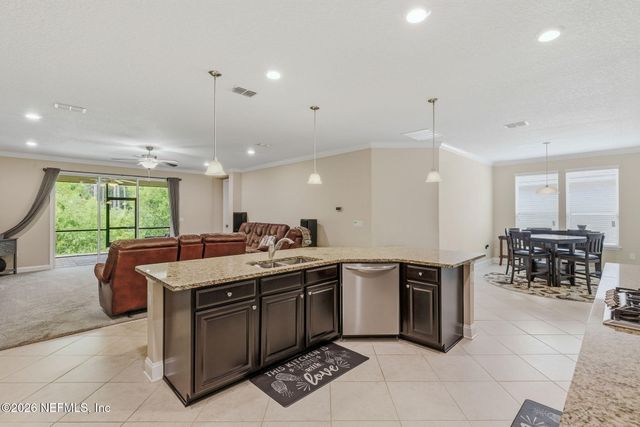 753 ASPEN LEAF Drive, Jacksonville, FL 32081