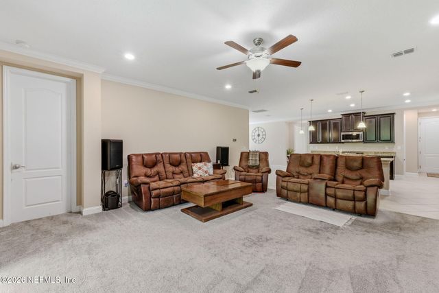 753 ASPEN LEAF Drive, Jacksonville, FL 32081