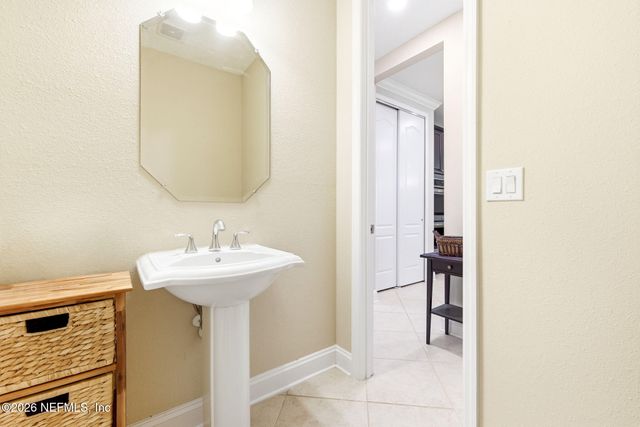 753 ASPEN LEAF Drive, Jacksonville, FL 32081