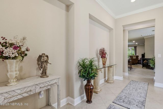 753 ASPEN LEAF Drive, Jacksonville, FL 32081