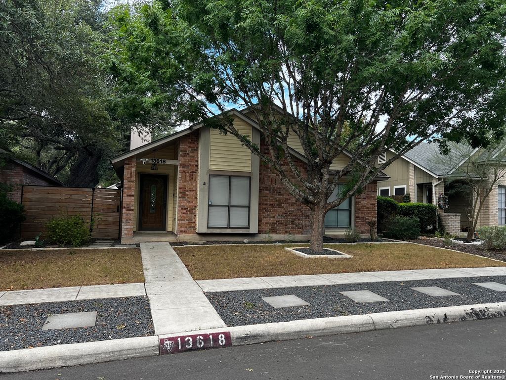 13618 Stony Forest, San Antonio, TX 78231