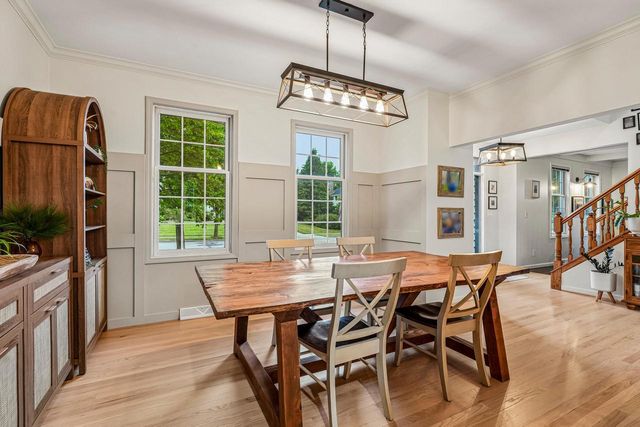 1338 Chickadee LANE, Grafton, WI 53024