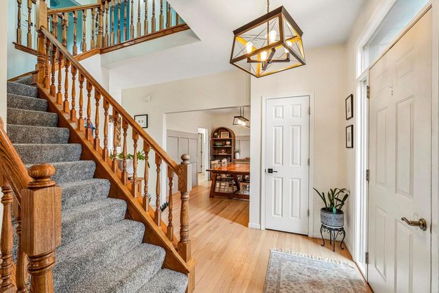 1338 Chickadee LANE, Grafton, WI 53024