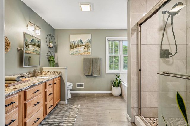 1338 Chickadee LANE, Grafton, WI 53024
