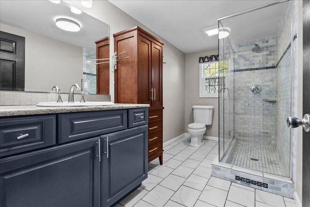 692 W Bridge Street, Plainwell, MI 49080