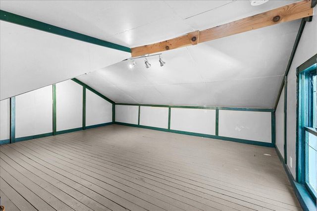 692 W Bridge Street, Plainwell, MI 49080