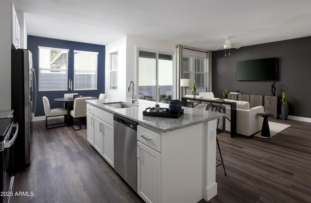 9117 N 181st Avenue 85, Waddell, AZ 85355