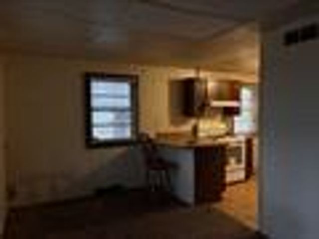 1001 39th Avenue, Rockford, IL 61109