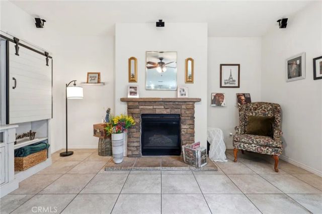 18332 Cayenne, San Bernardino, CA 92407