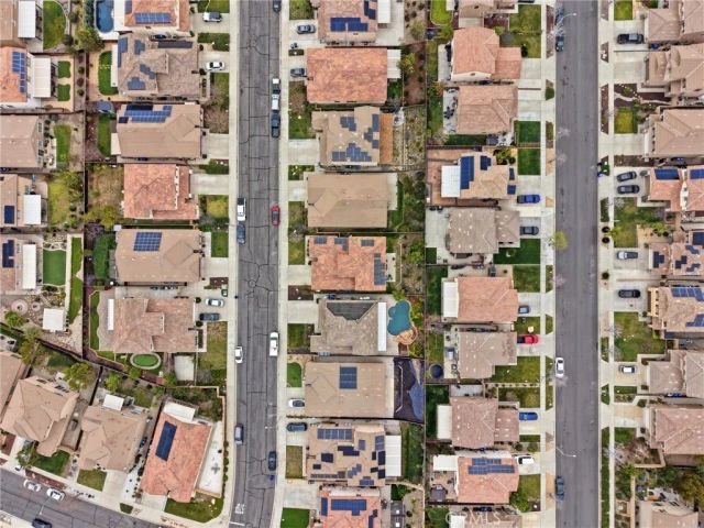18332 Cayenne, San Bernardino, CA 92407