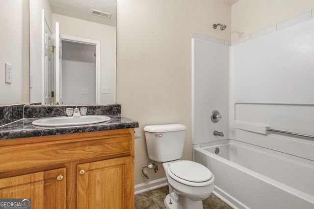 2571 N Hill Parkway, Riverdale, GA 30296