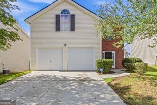 2571 N Hill Parkway, Riverdale, GA 30296
