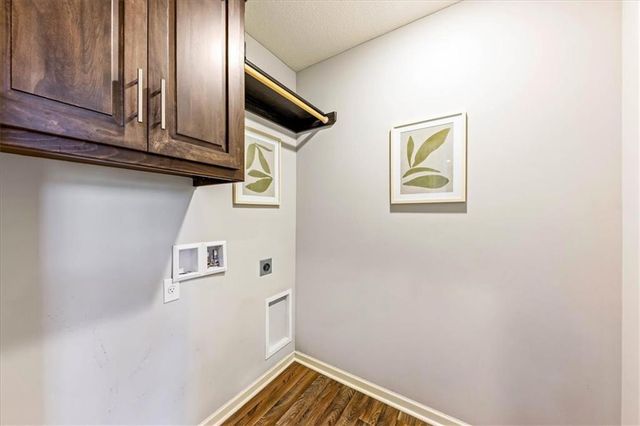 25137 W 147th Court, Olathe, KS 66061