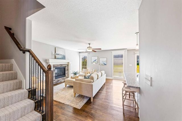 25137 W 147th Court, Olathe, KS 66061