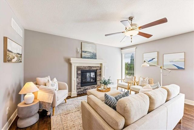 25137 W 147th Court, Olathe, KS 66061