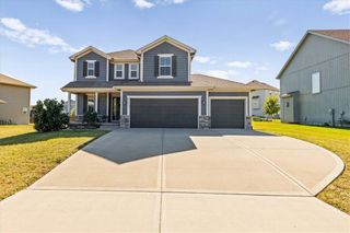 25137 W 147th Court, Olathe, KS 66061