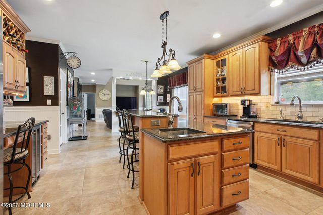 48 Condor Drive, Morganville, NJ 07751