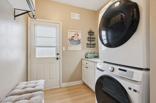 48 Condor Drive, Morganville, NJ 07751