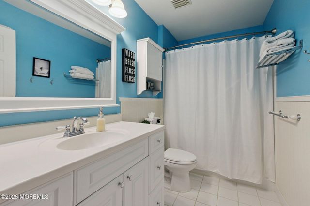 48 Condor Drive, Morganville, NJ 07751