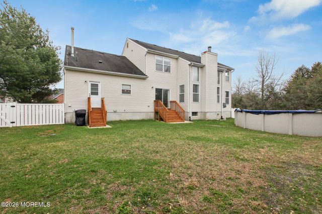 48 Condor Drive, Morganville, NJ 07751