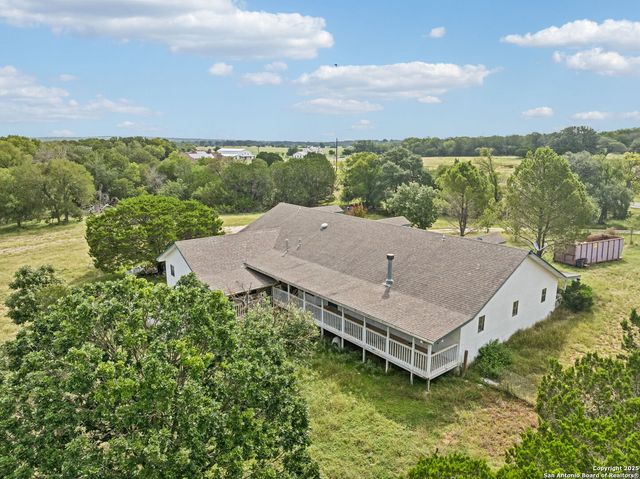 247 Center Point Dr E, Center Point, TX 78010