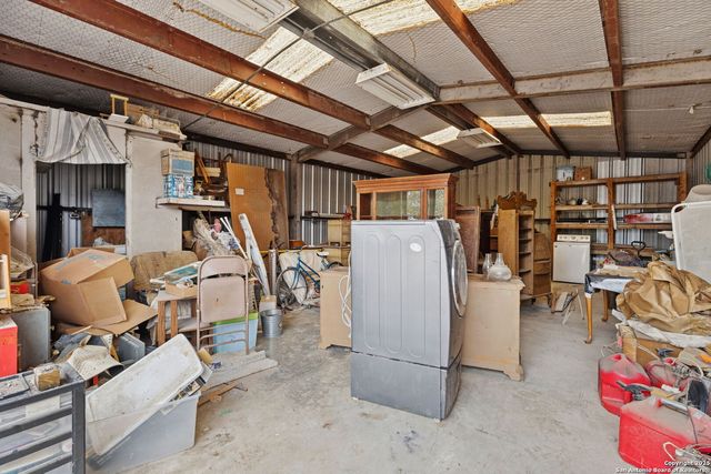 247 Center Point Dr E, Center Point, TX 78010