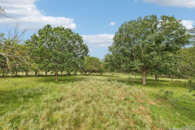 247 Center Point Dr E, Center Point, TX 78010