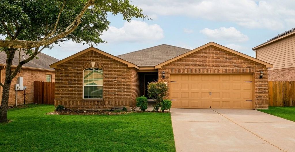 30911 E Lost Creek Boulevard, Magnolia, TX 77355