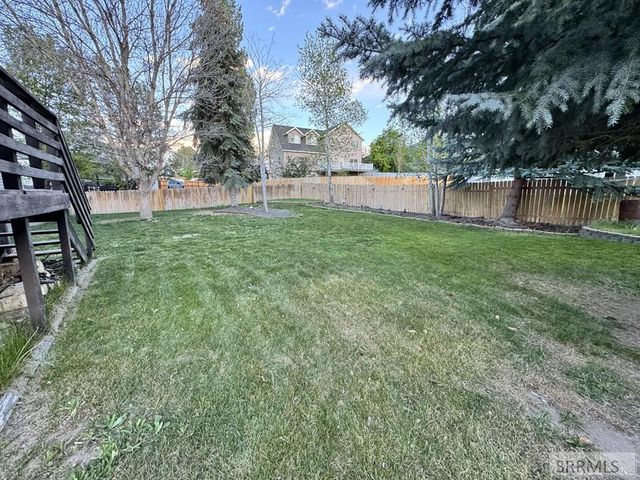 2312 E Oakmont Drive, Idaho Falls, ID 83404